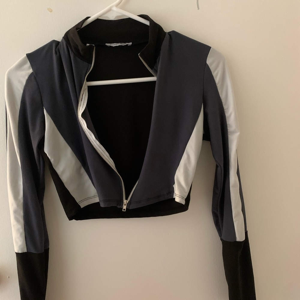 Fashion nova crop top